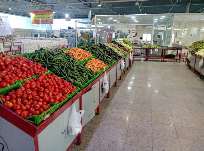 کاهش قیمت هفت محصول در میادین میوه
