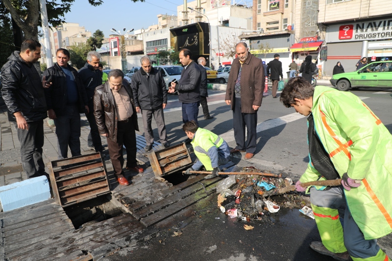 طرح فوریتی نگهداشت شهر در خیابان پیروزی