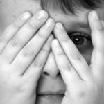 ۶ نکته مهم درباره آسیب اجتماعی کودک آزاری