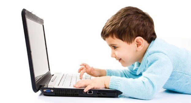 چگونگی رفتار والدین برای امنیت فرزندان در فضای مجازی