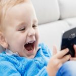 چگونگی مدیریت استفاده فرزندان از اینترنت