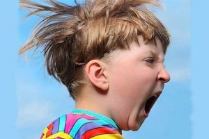 روش‌های اصلاحی برای برخورد با جیغ زدن کودک