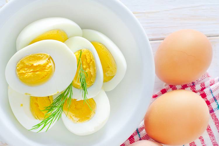 کاهش وزن با مصرف تخم مرغ در صبحانه