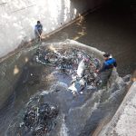 جمع آوری ۷ تن زباله از مسیل های منطقه ۱۳ تهران