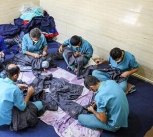 مهارت آموزی افراد مبتلا به اعتیاد در مراکز امید و زندگی / اجرای طرح درآمدزایی از عملیات تفکیک پسماند