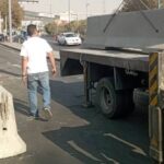 نصب نیوجرسی‌های بتنی برای ایمنی در بزرگراه یادگار امام (ره)